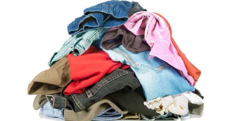 مشروع جمع الملابس